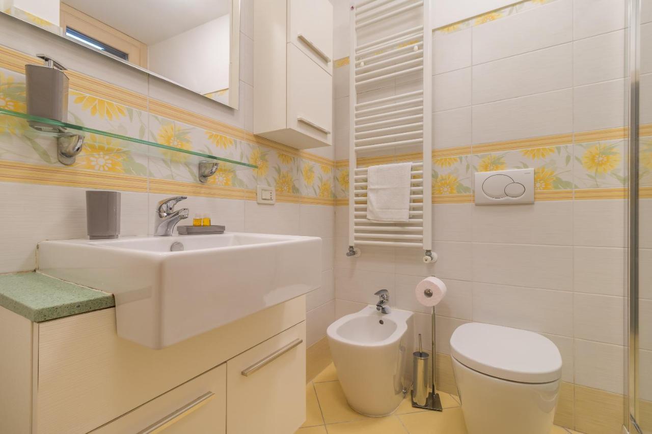 Casa Masa Close To @s.lucia Train Station * Venedig